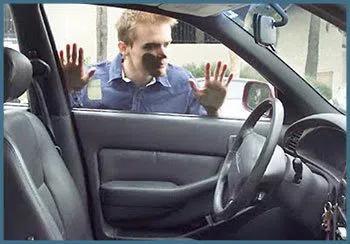 Maywood Locksmith Service Maywood, NJ 201-402-2703 - 19-locked-keys-in-car